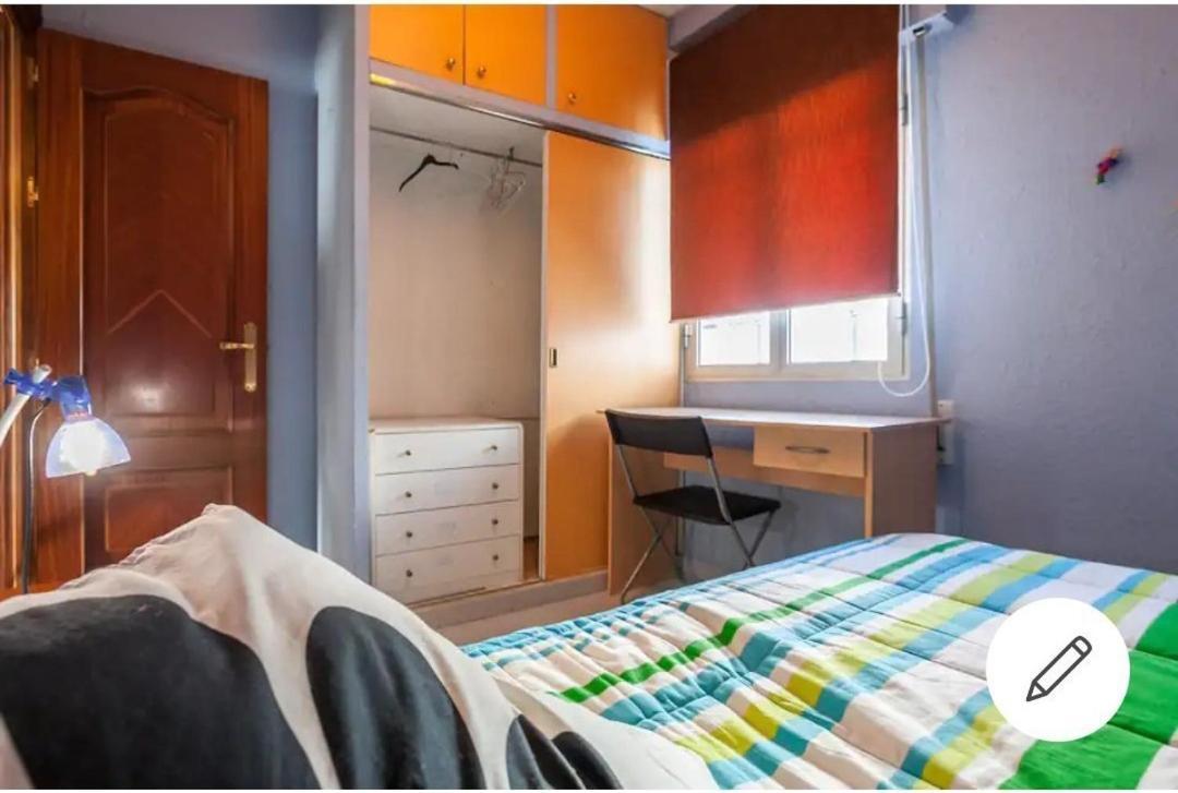 Piso Con Buena Red Wiffi Fibra Optica Alquiler De Habitaciones Севилья Экстерьер фото