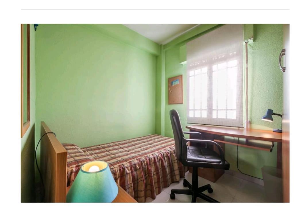 Piso Con Buena Red Wiffi Fibra Optica Alquiler De Habitaciones Севилья Экстерьер фото